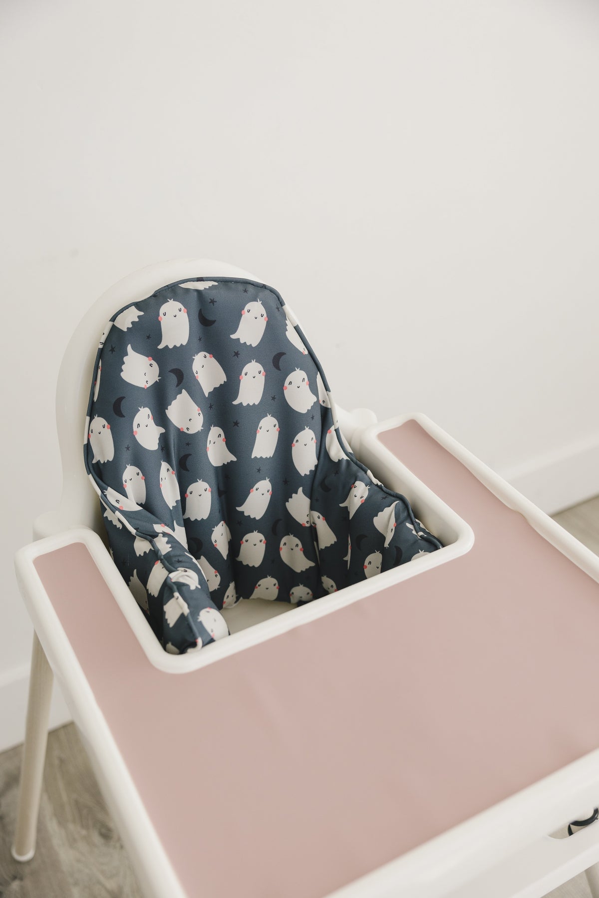 Black Ghost Print Antilop Highchair Cushion Cover